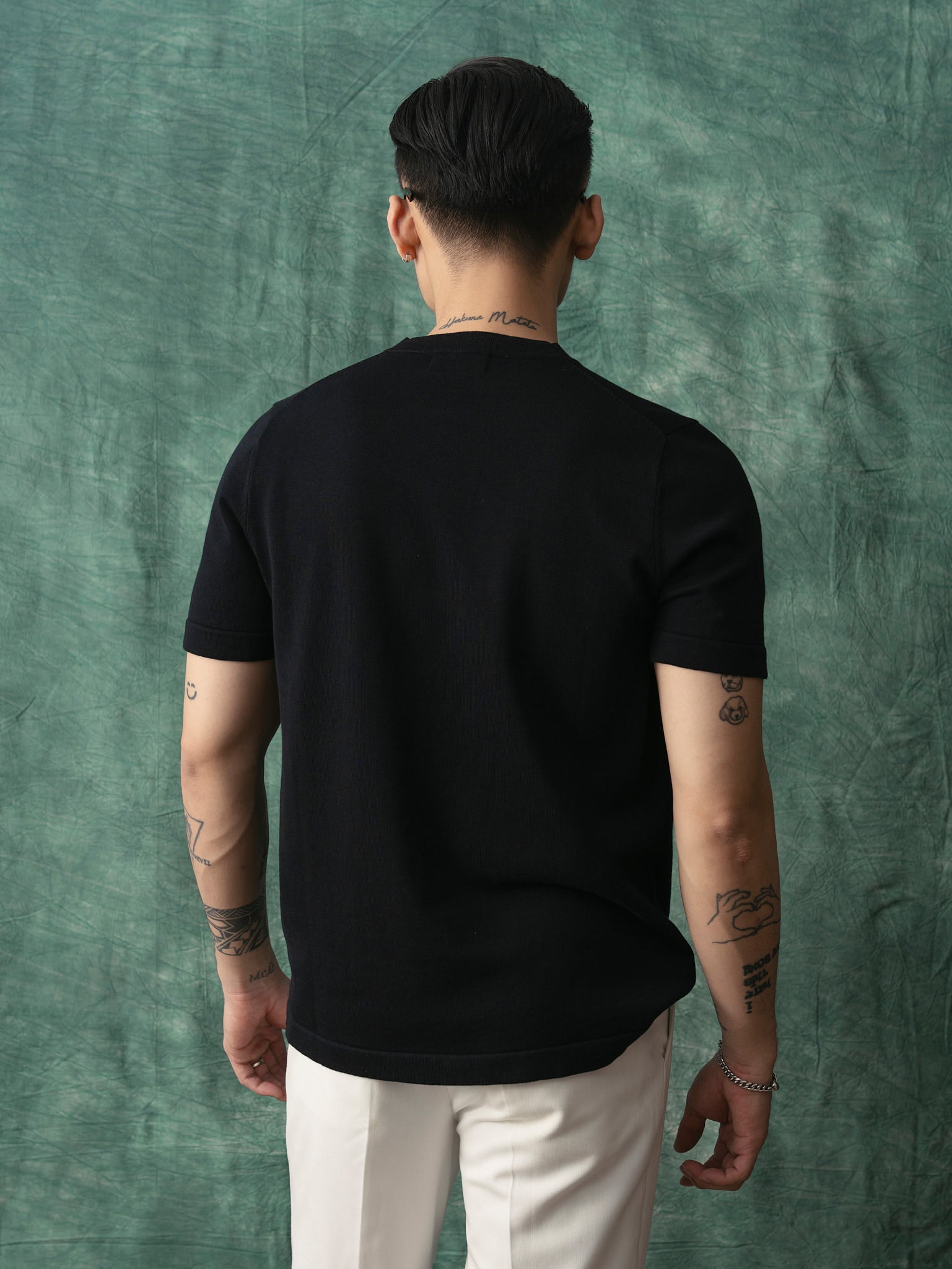 Áo thun cổ tròn dệt kim