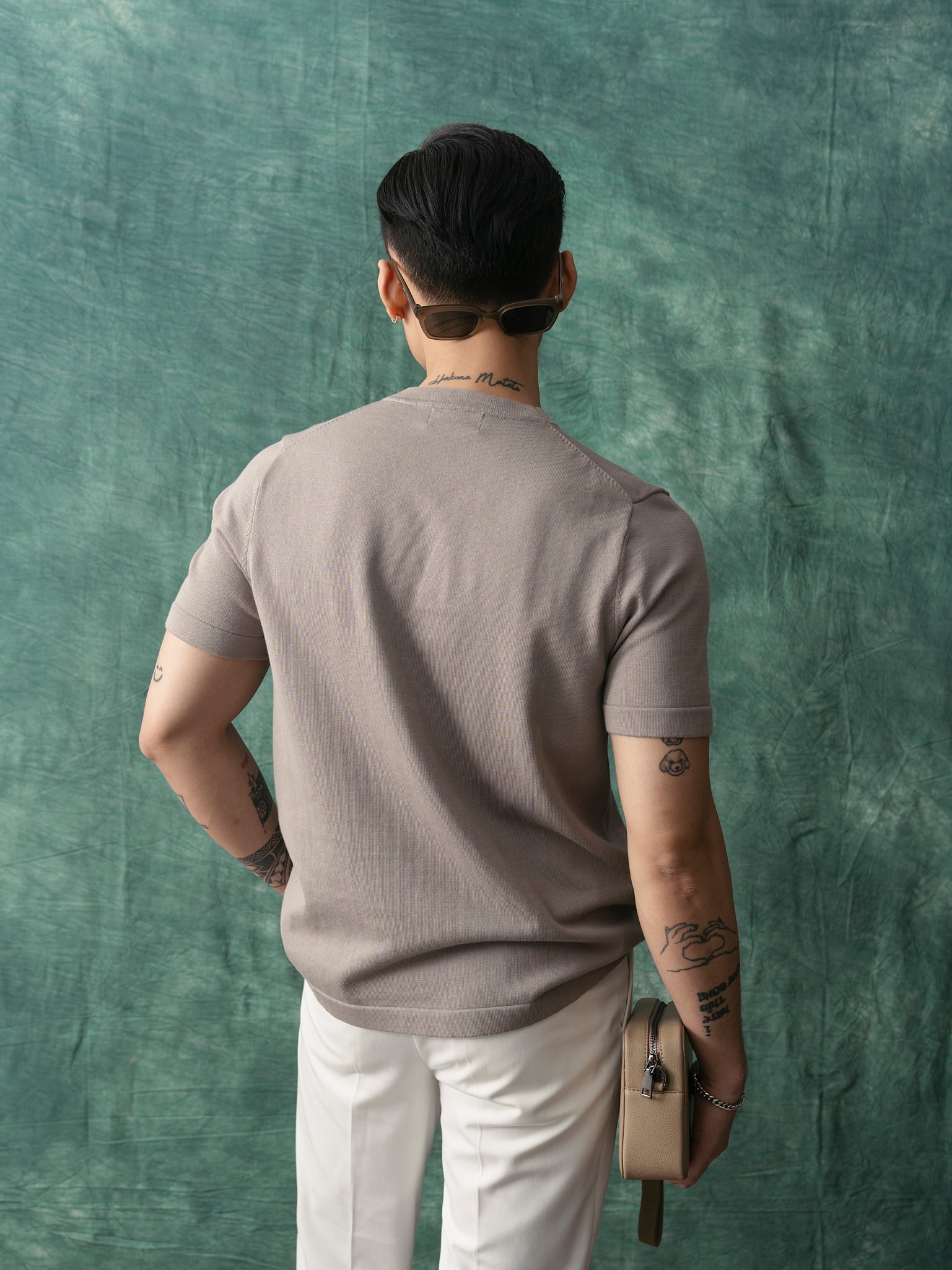 Áo thun cổ tròn dệt kim
