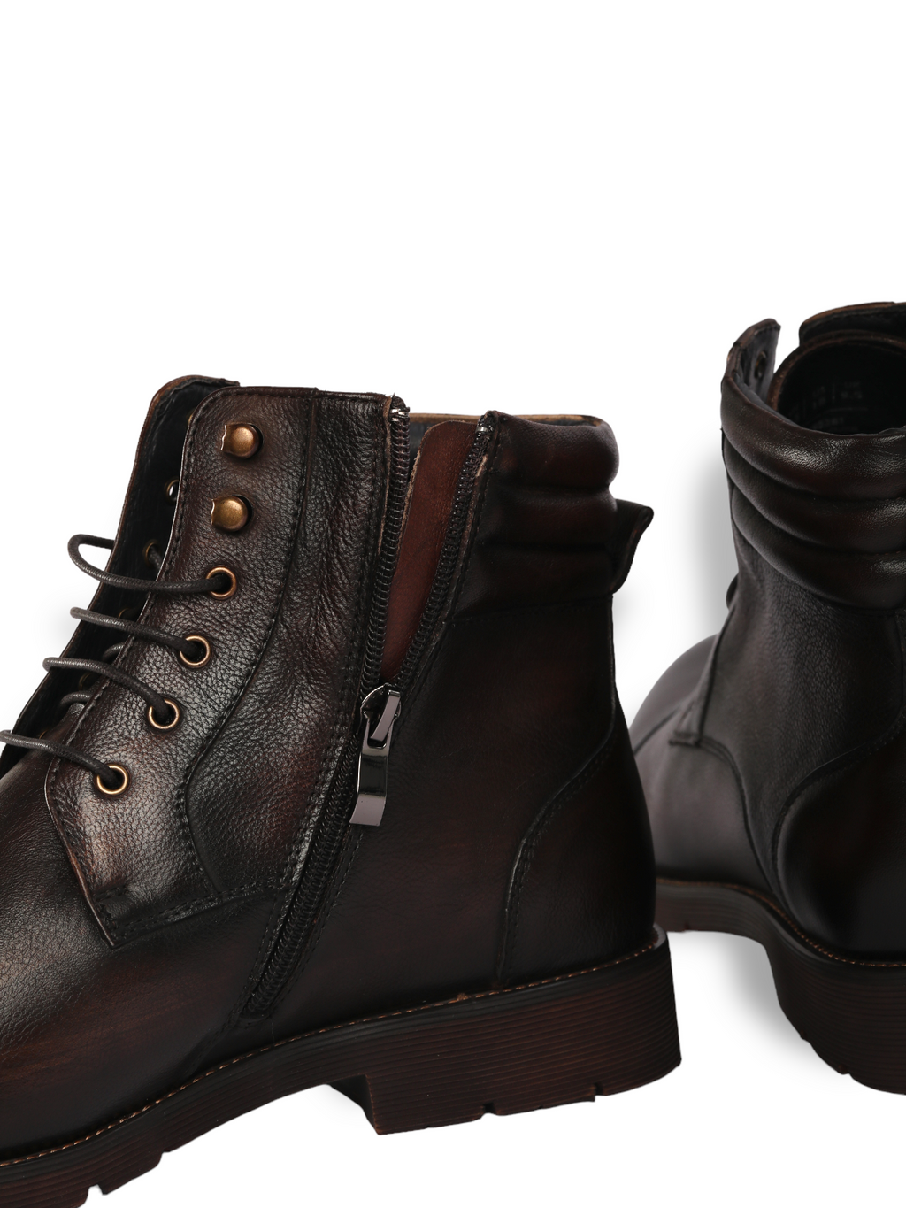 Giày Boots đen có viền