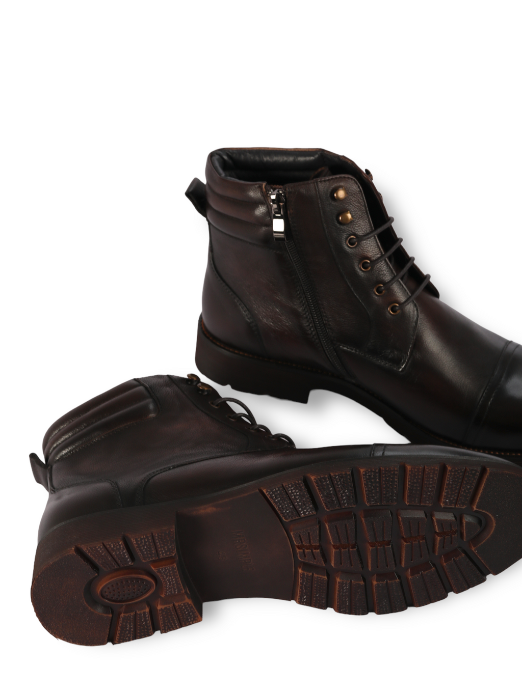 Giày Boots đen có viền