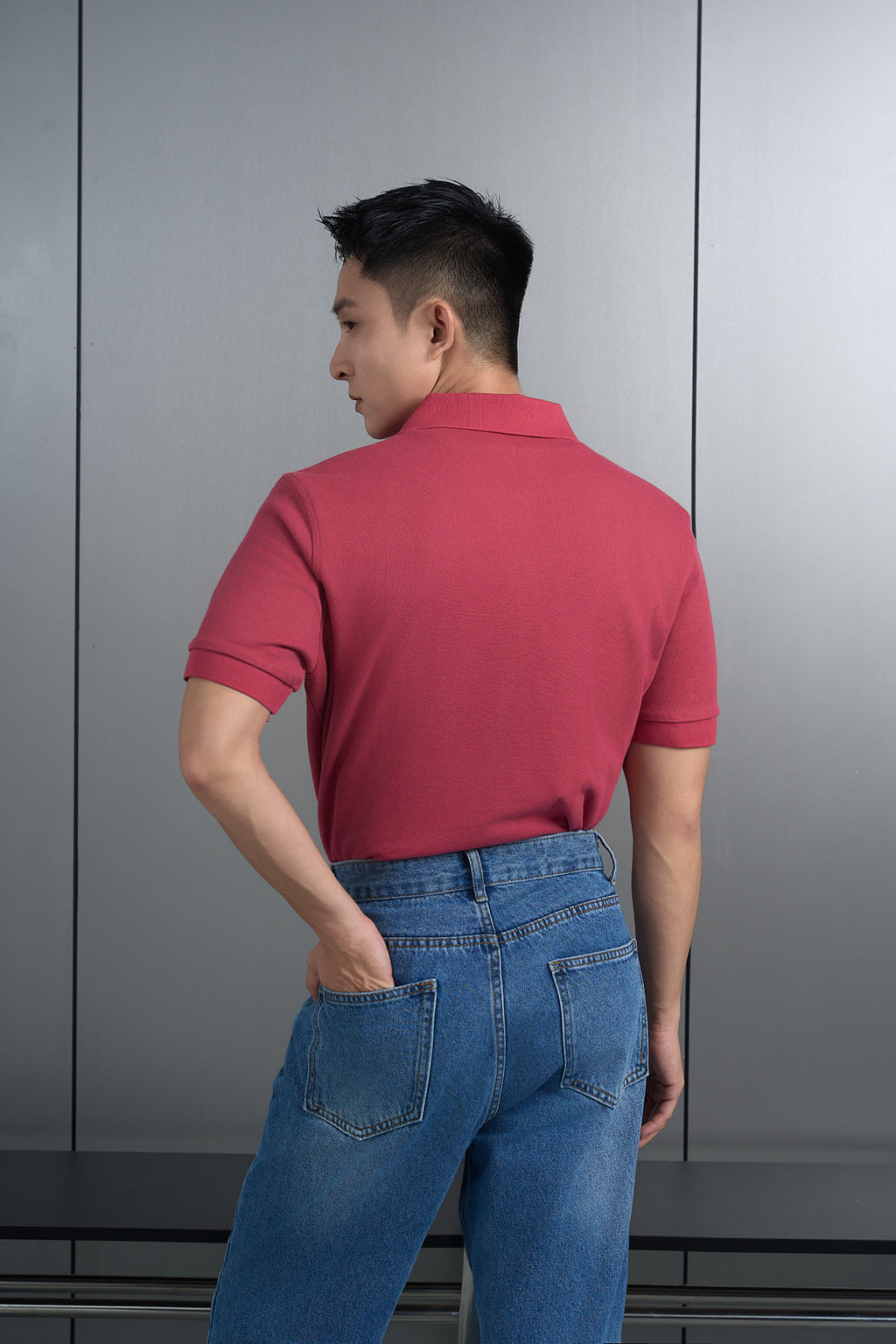Áo thun có cổ