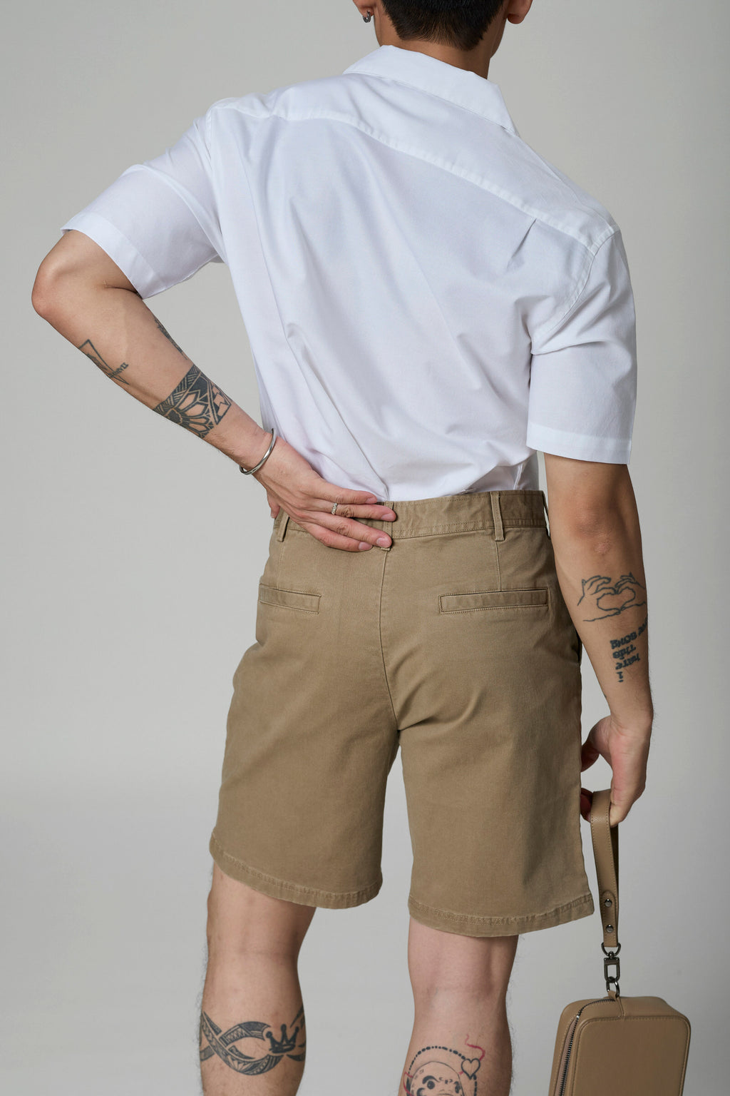 Quần khaki ngắn