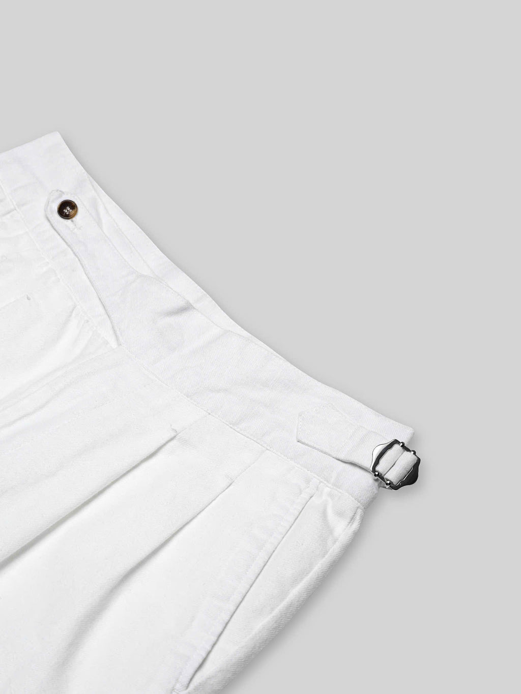 Quần linen ngắn sidetab